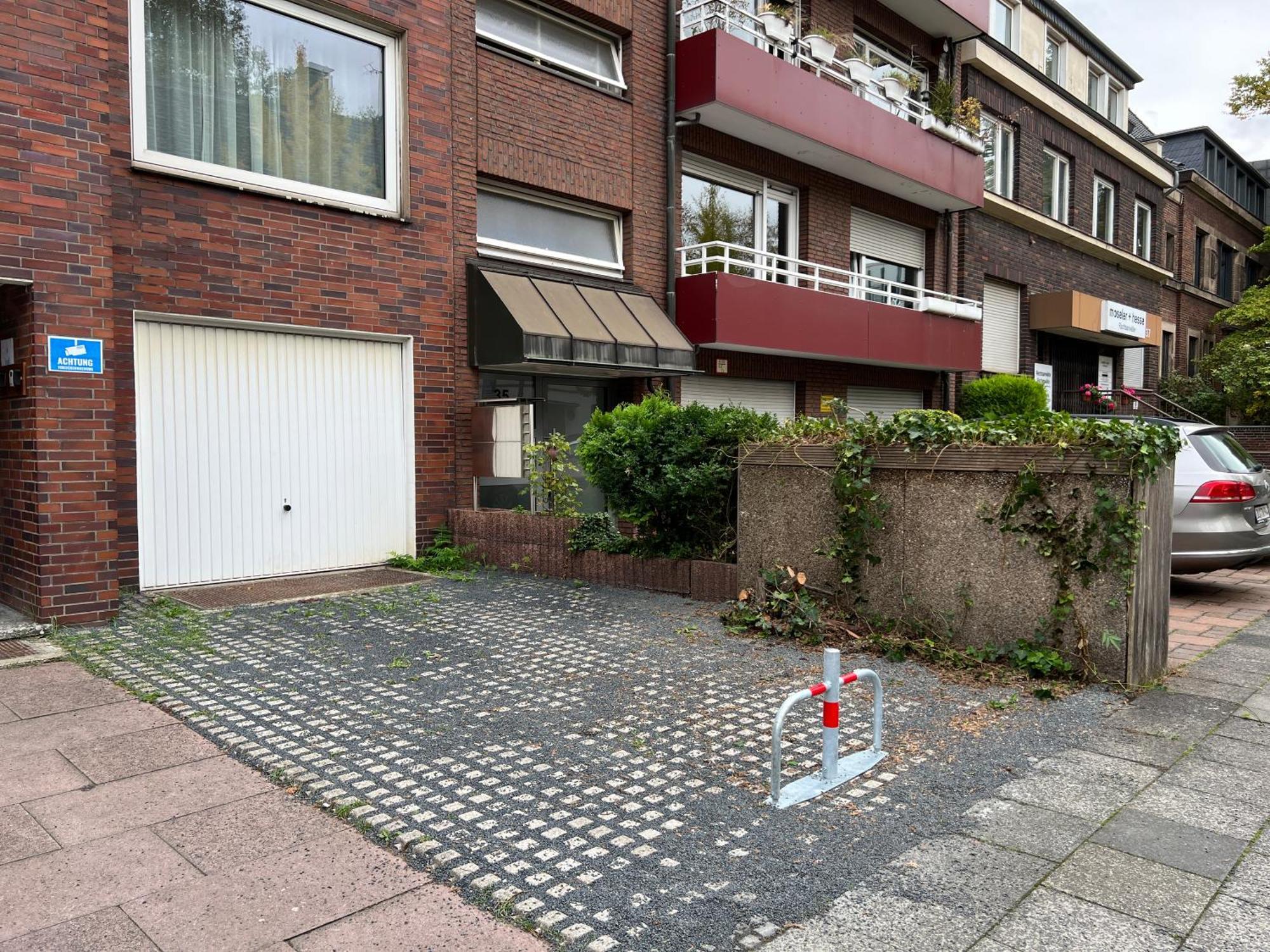 Central Apartment With Terrace And A Free Parking ドゥイスブルグ エクステリア 写真