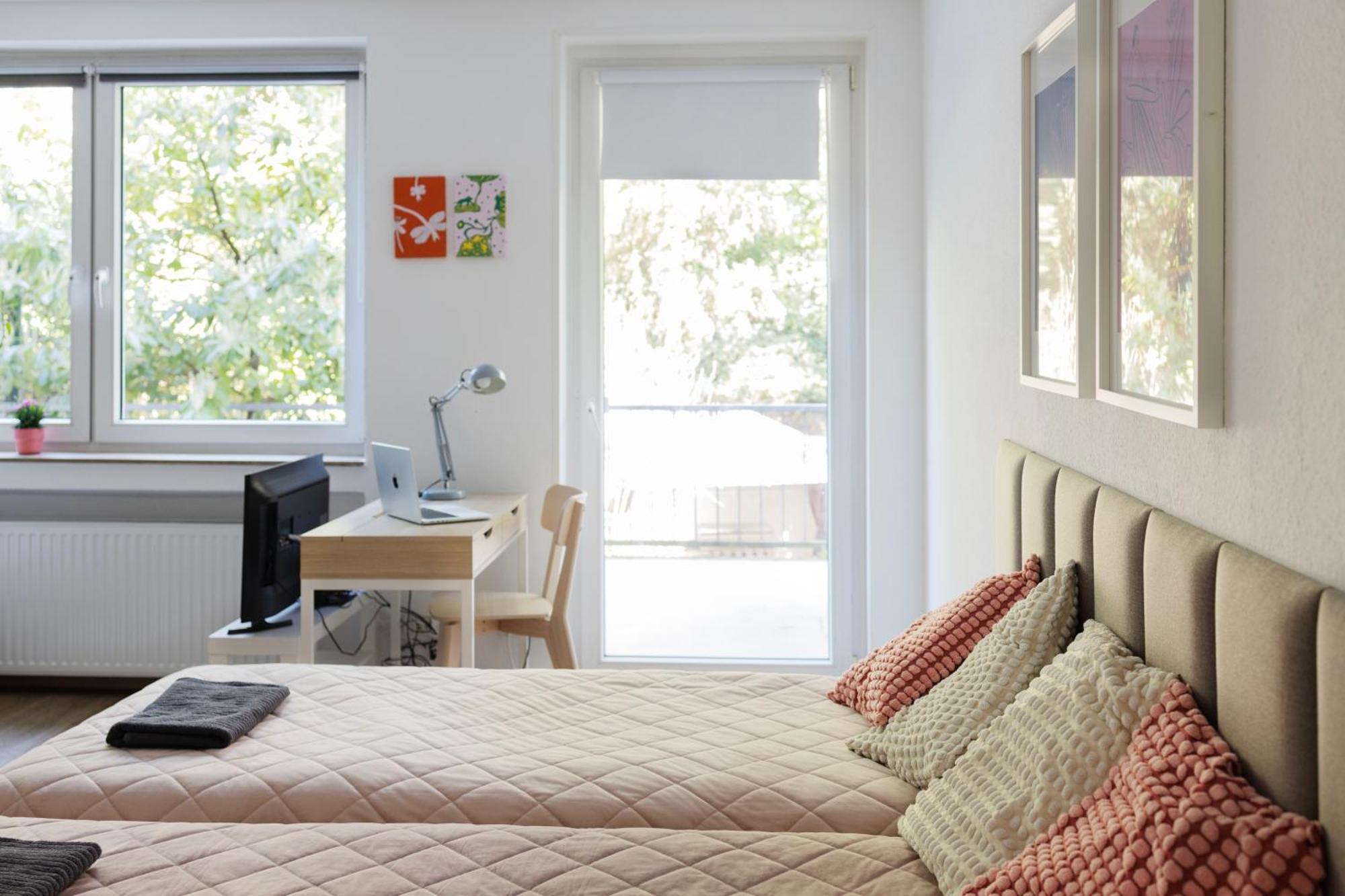 Central Apartment With Terrace And A Free Parking ドゥイスブルグ エクステリア 写真